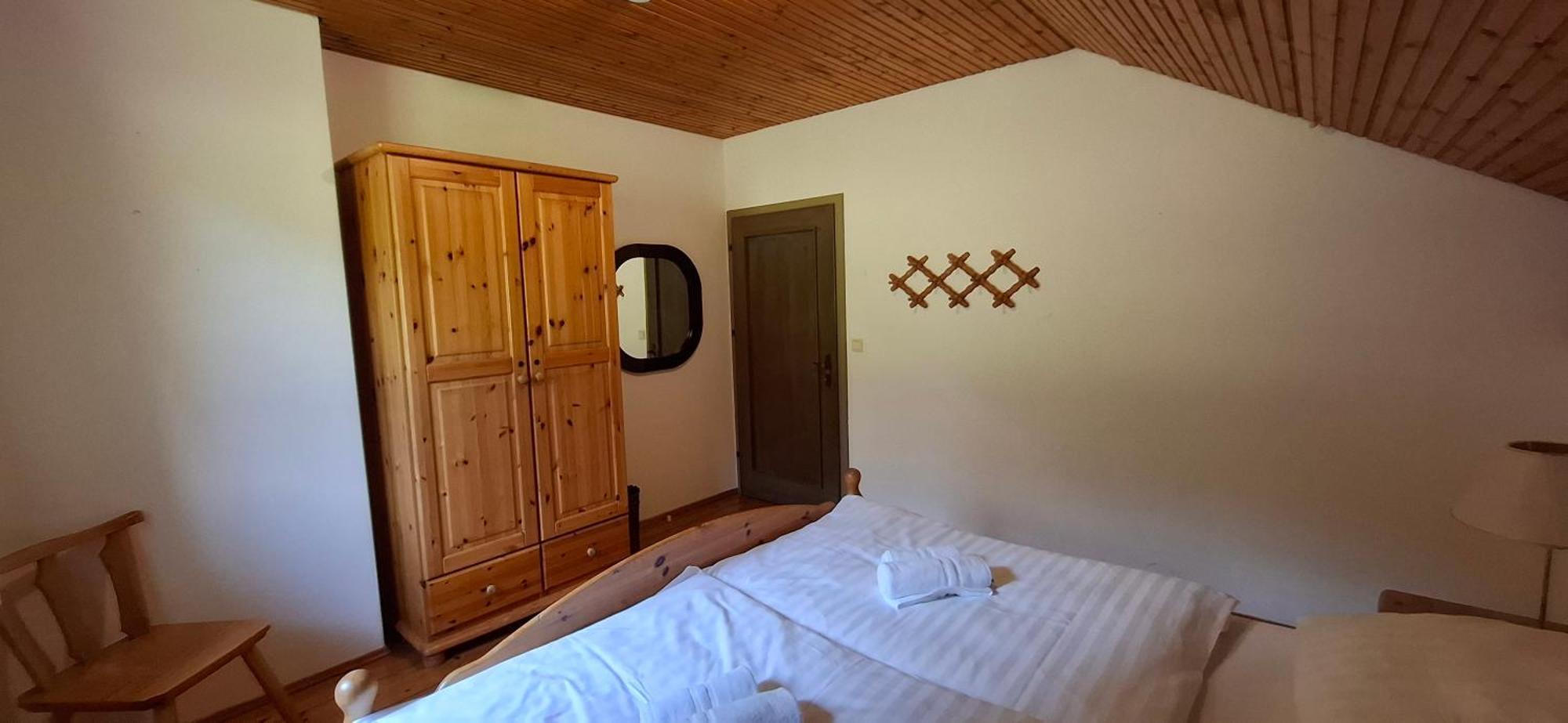 Ferienwohnungen Schloss Wasserleonburg Noetsch Room photo