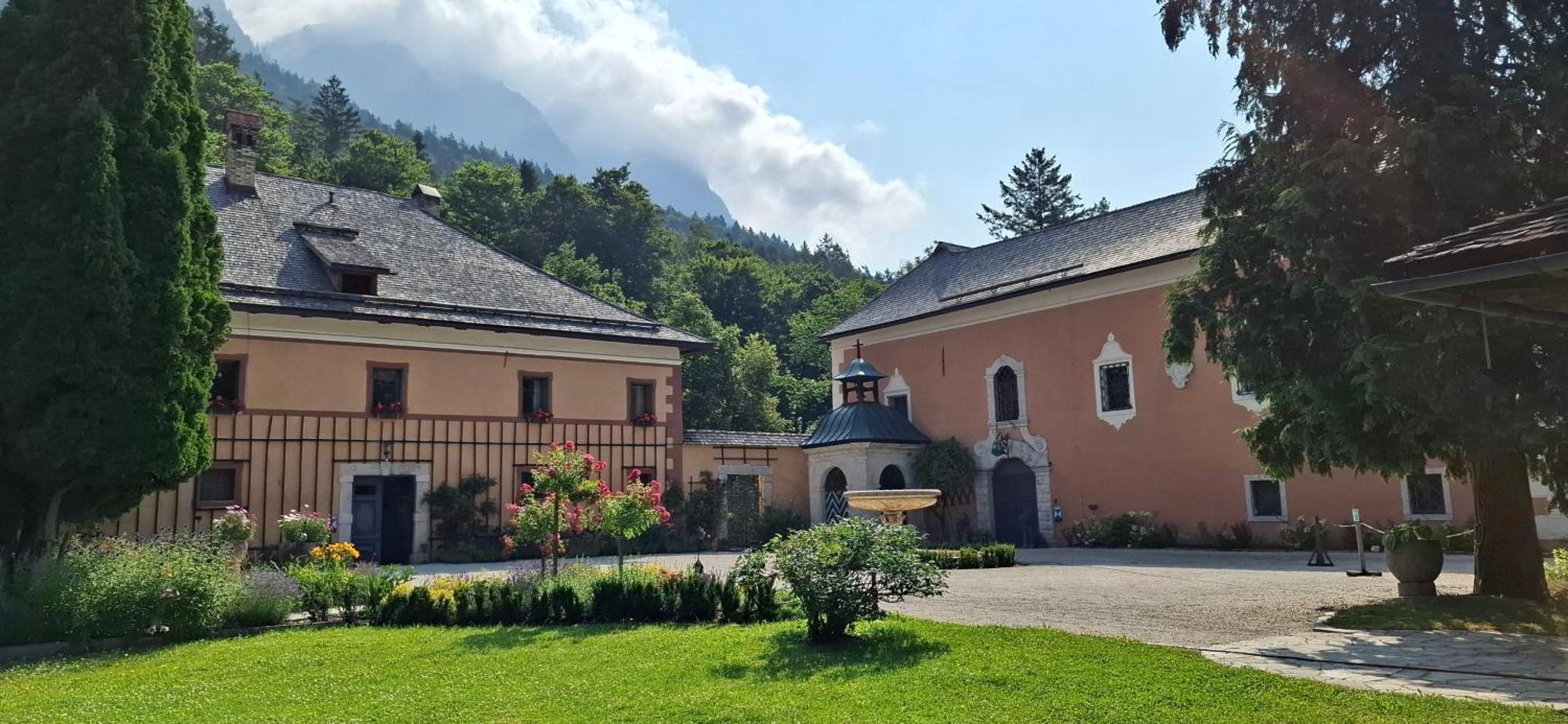 Ferienwohnungen Schloss Wasserleonburg Noetsch Exterior photo